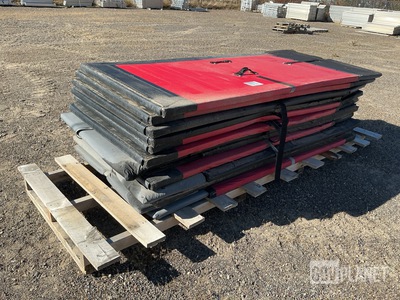 (13) Bulk Heads