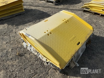 (6) Global Industrial Dock Plates
