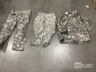 (2) Extreme Cold Weather Trousers, (8) Cold Weather Trousers & Assorted Items