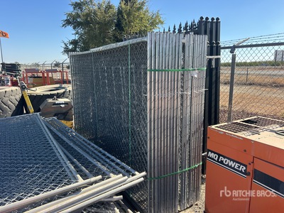 8 ft 6 in x 5 ft 9 in Chain Link Fencing
