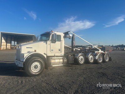2012 Kenworth W900 10x4 Hakenlift-Lkw