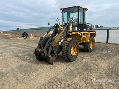 1996 Cat IT14G Pala gommata