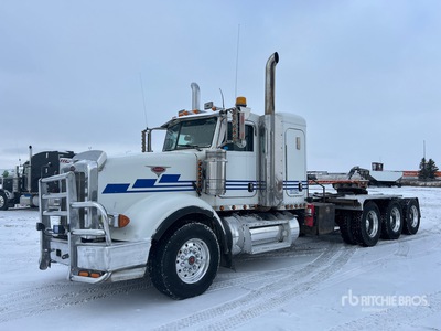 2013 Peterbilt 367 8x6 4-Achs Sattelzugmaschine mit Schlafkabine