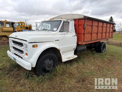 1971 Chevrolet C50 شاحنة حبوب