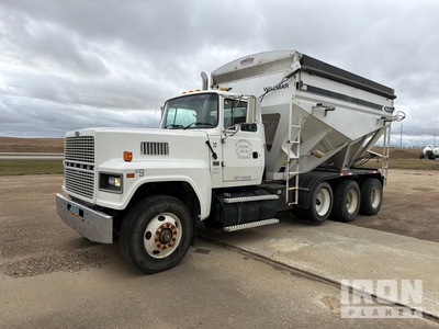1997 Ford LTL 9000 Tender Truck Tender-Lkw