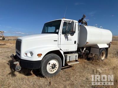 1996 Freightliner FL-112 4x2 Ciężarówka na wodę
