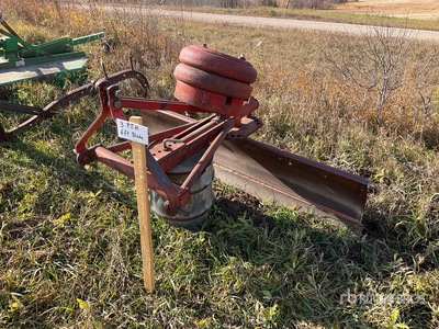 Massey-Ferguson 17 72 in 3-Point Accesorio de cuchilla