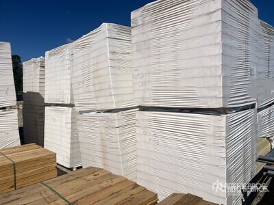 Quantity of (8) 48in x 48 in Polyiso Insulation