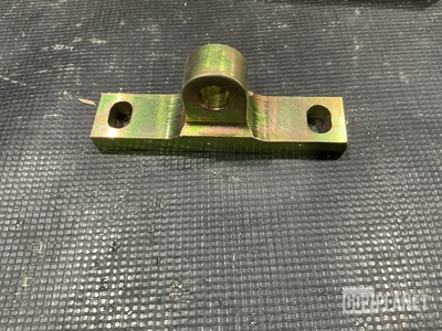 (105) Memcor 12367409 Non-Rotating Shaft Eye Brackets
