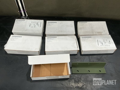 (42) Ruta Supplies 3642648 Vehicular Components Brackets