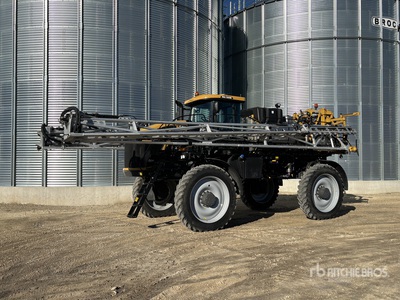 2017 Rogator RG1100B 132 ft High Clearance Self-Propelled Sprayer
