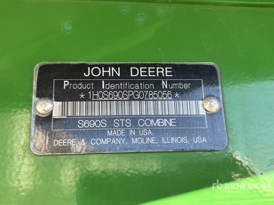2016 John Deere S690 Maaidorser
