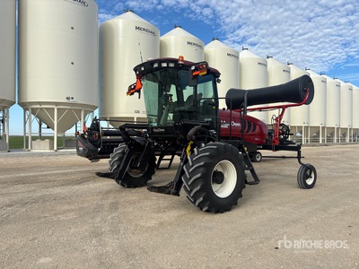 2013 MacDon M155 Swather Windrower