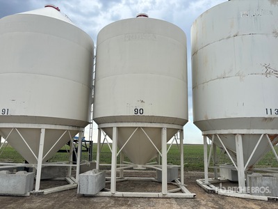 Friesen +/- 50 ton 2 Ring Fertilizer Hopper Contenedor de grano