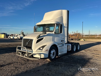 2019 Volvo VNR 6x4 T/A Day Cab Truck Tractor