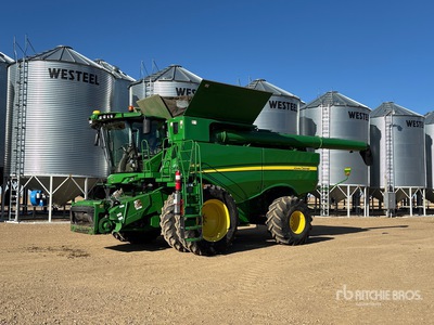 2014 John Deere S680 Cosechadora