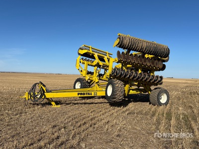 2016 Degelman Pro-Till 33 ft High-Speed Scheiben