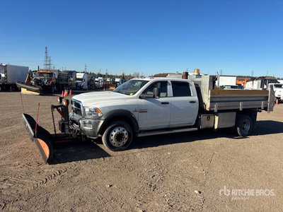 2018 Ram 5500 4x4 Crew Cab Pług śnieżny