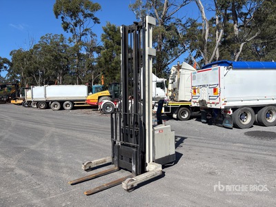 Crown 40WR 1000 kg Electric Forklift