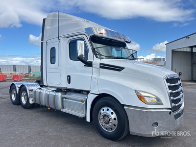 2022 Freightliner Cascadia 126 6x4 T/A Sleeper Truck Tractor