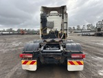 4 Underbody - Truck with 