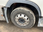 4 Underbody - Truck with 