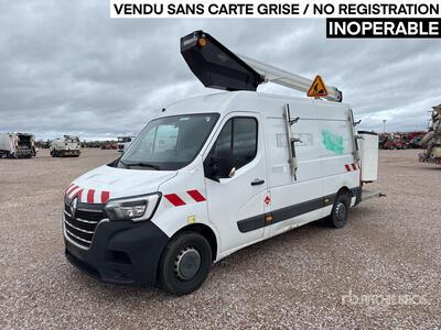 2022 Versalift VTL 135 EVO 13.2 m on Renault Master 4x2 Fourgon Nacelle Bucket Truck (Inoperable)
