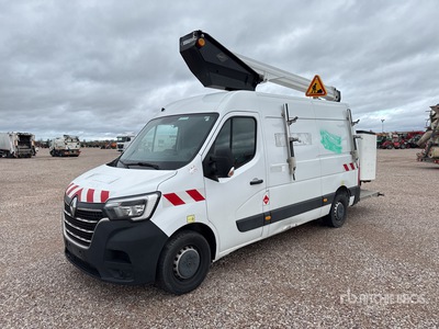 2022 Versalift VTL 135 EVO 13.2 m on Renault Master 4x2 Fourgon Nacelle Bucket Truck (Inoperable)