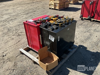 (2) Toolboxes w/Assorted Tools