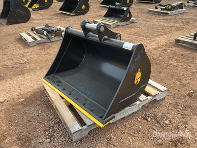 Trojan 48 in Cleanup Excavator Bucket - Fits 80 mm Cat 320/321/323, Hyundai R210, Komatsu PC200/220, Deere 160/200/225, Kobelco SK210, Case 210/225, Doosan DX225 (Unused)