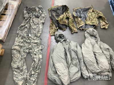 (17) Pairs of Assorted Trousers, (9) Assorted Parkas & Assorted Items