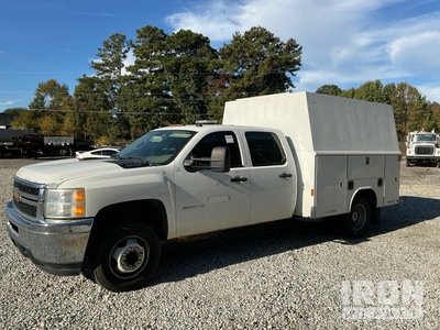 2014 Chevrolet Silverado 3500HD 4x2 Crew Cab Utility Truck