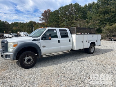 2016 Ford F-450 XL 4x2 Crew Cab Utility Truck