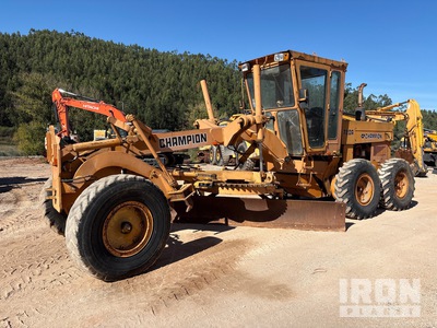Champion 720A Motor Grader