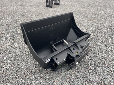 2026 Haener HHUL1500-8.12-MS08 1500 mm Q/C Hydraulic Tilting Universal Excavator Bucket (Unused)