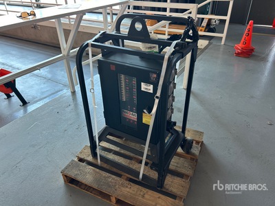 2017 Trystar TP-2DEHC-10P Portable Power Distribution Panel Divers - Équipement de distribution électrique