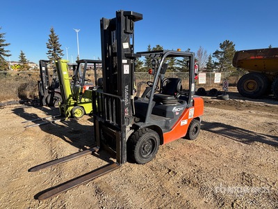 2011 Toyota 8FGU30 4200 lb Pneumatic Tire Forklift