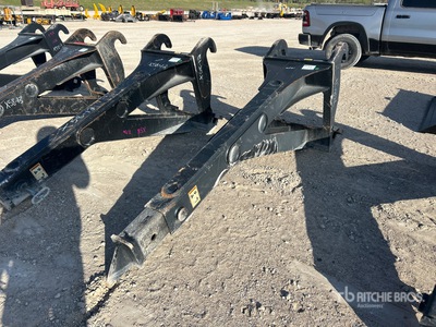2021 CAT 11905 lb Material Handling Arm - Fits CAT 914-938
