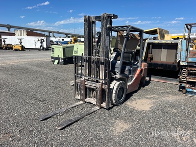 2012 Toyota 8FDU30 5620 lb Pneumatic Tire Chariot Élévateur