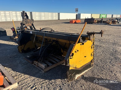 Metal Pless ReverseMaxx 0936-15 9 ft Snow Plow