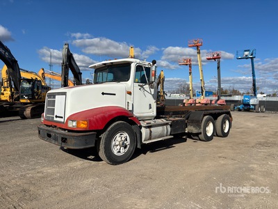 1996 International 9200 6x4 Roll-Off Truck