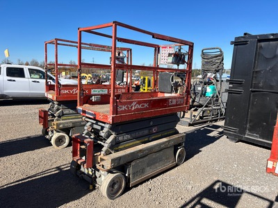 2013 Skyjack SJII3219 Electric Scissor Lift