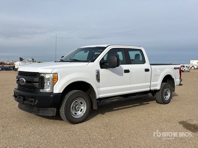 2017 Ford F-350 XL 4x4 Crew Cab Pickup