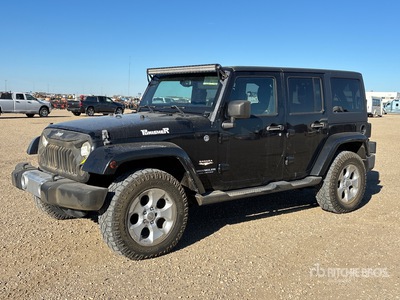 2014 Jeep Wrangler Unlimited Sahara 4x4 SUV Sport Utility Vehicle