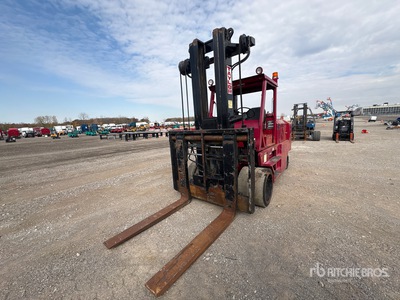 1990 Taylor TC400L 36600 lb Pneumatic Tire Carretilla Elevadora