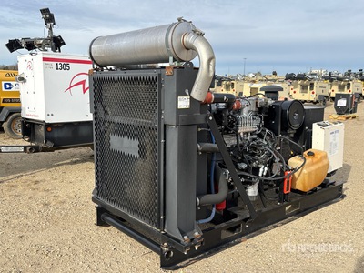 Stamford  UCI274G1 200 kW Skid-Mounted Generator Set