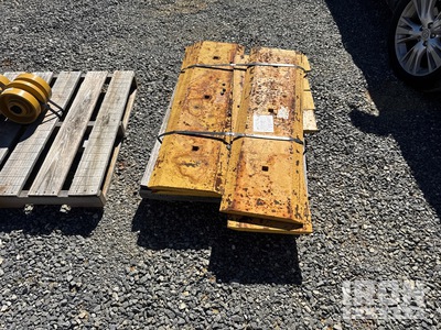Quantity of Cat Undercarriage Parts (Unused)