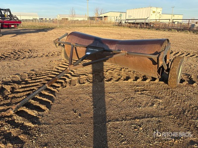 Farm King 113 in Rodillo de hilera