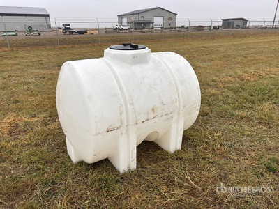 435 gal Water Tank