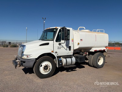 2019 International 4300 SBA 2000 gal 4x2 Water vrachtwagen
